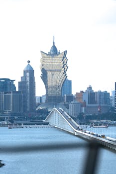 Yrityslainan Ehdot: Tietoa Ja Vaatimuksia Yrityslainan Hakemiseen