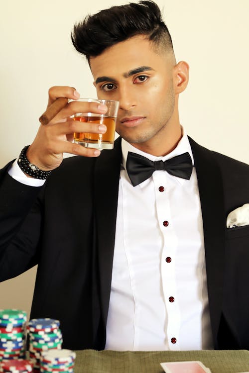 Fellow Finance Liitteet: Tietoa Lainoista Ja Palveluista Suomessa