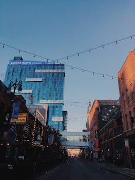 Lainojen Ja Luottojen Vertailu Ja Hoitaminen: Luottoa Selkeästi Ja Turvallisesti