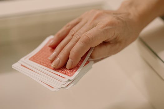 Keijo Ei Pelaa Pokeria: Syyt Ja Taustat Suomalaisessa Virtuali- Ja Kasinopelaamisessa