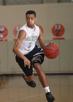 Autokeskus Rahoitustarjous: Tietoa Ja Vinkkejä Autolainan Kilpailukykyisten Ehtojen Löytämiseen